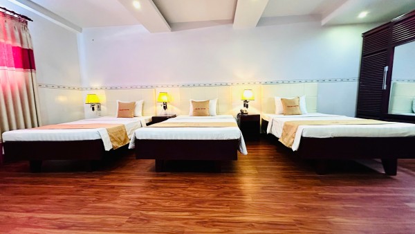PHÒNG SANG TRỌNG 3 GIƯỜNG ĐƠN